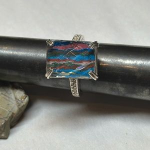 Rainbow underlay crystal cocktail ring